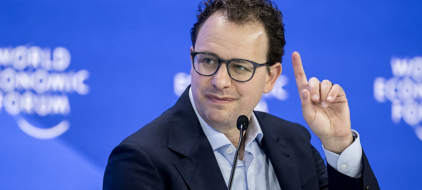 Anthropic CEO says AI will kill half of white collar entry-level jobs for Gen Z